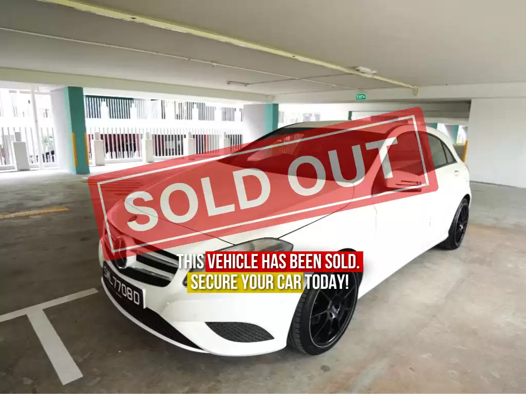 2015 Mercedes Benz A - CLASS